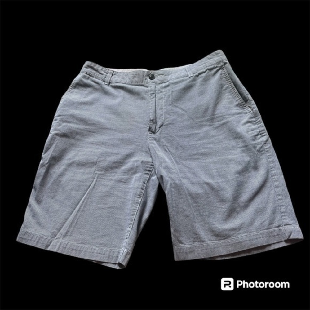 Dockers blue and white pinstripes men’s shorts